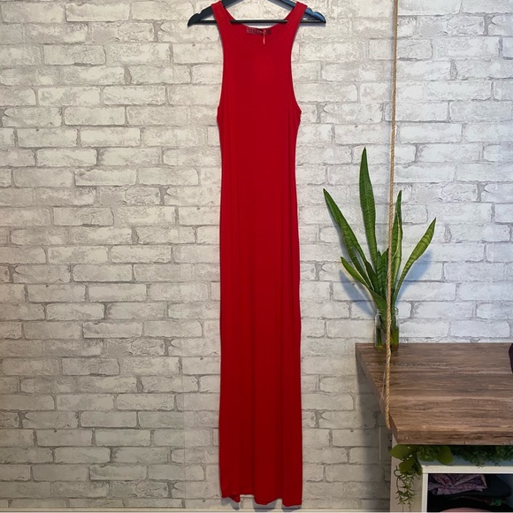 Boohoo Red Maxi Dress - Picture 11 of 11